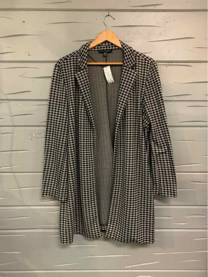 W JOAN VASS BK Size XXL SW