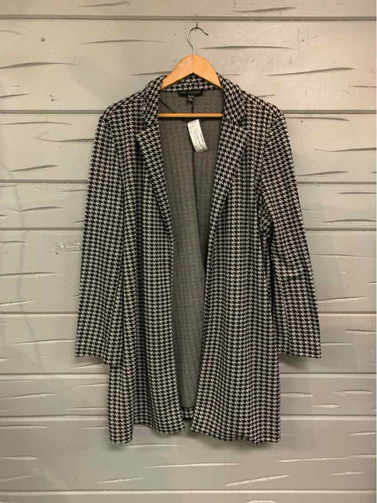 W JOAN VASS BK Size XXL SW