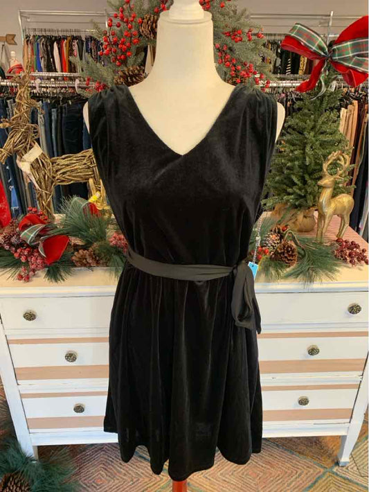 W DRAPER JAMES BK Size XL DR